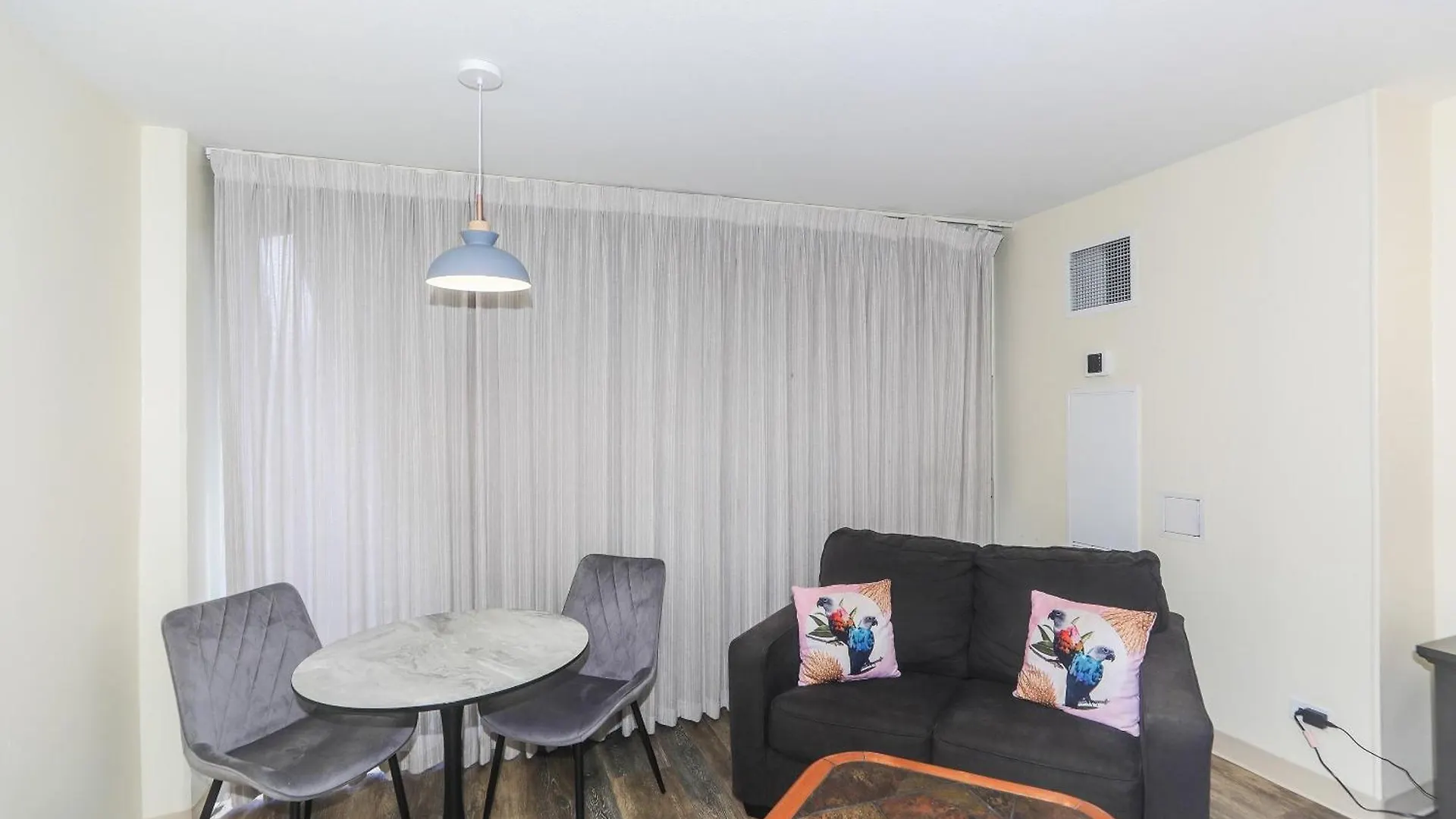 Ilikai Marina 1381 City View Studio هونولولو